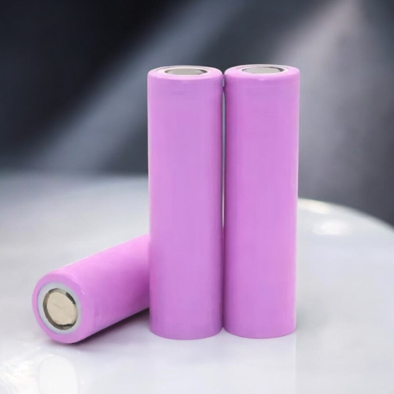 Svojas 3.7V 2600mah lithium ion batteries Model 18650 (Size Length 6.5cm, width 1.8 cm)  Battery(Pack of 3)