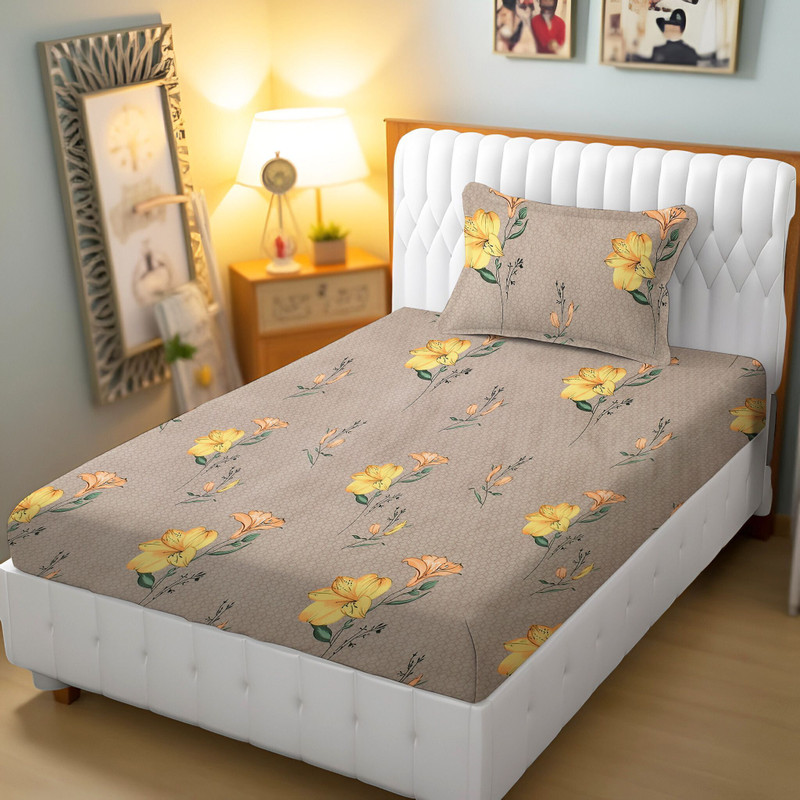 BharatLinen Cotton Single Flat 240 TC Floral 1 Bedsheet with 2 Pillow Covers(Orange Flower)