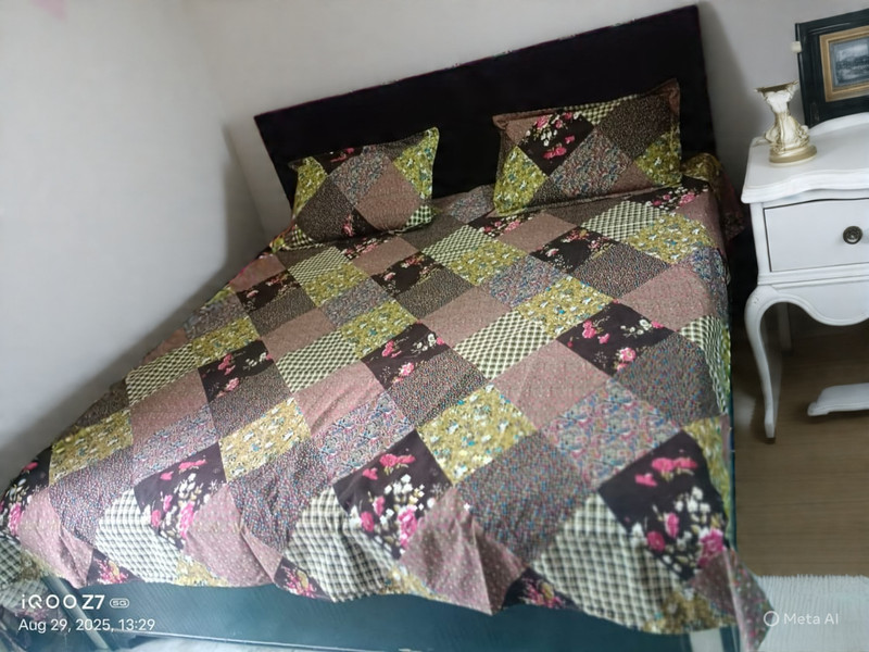 ZUVAA Cotton Blend Queen Flat 260 TC Printed 1 Bedsheet with 2 Pillow Covers(dark coffee color)