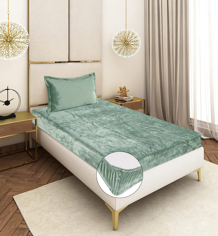 OSONICTEXTILE Velvet Single Fitted (Elastic) 300 TC Solid 1 Bedsheet with 2 Pillow Covers(Green)