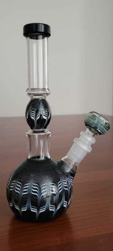 GF traders {40} pigeon cut Beer Bong Funnel(400 mll)