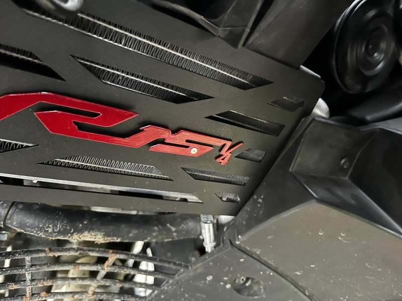 SGTB R15 V4 Bike Radiator Guard Steel Bike Radiator Guard(Yamaha)