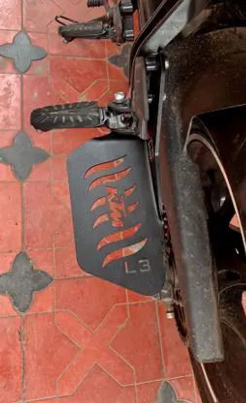 aqrin KTM Duke Gen3 125/ 200/ 250/ 390 Footrest for left side Only Bike Headlight Grill(Black)