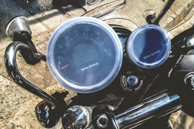 Sai Kirpa Accessories Meter cap Strap Royal Enfield Meteor 350 Bike Tank Cover(2 L)