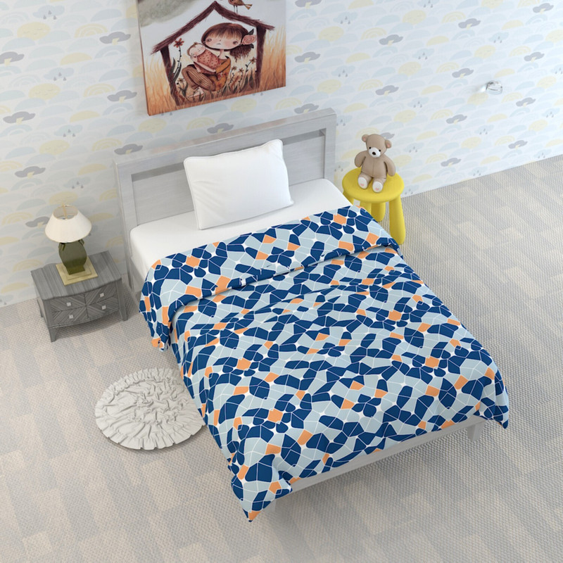 Divine Casa Geometric Crib Crib Baby Blanket for  AC Room(Microfiber, Navy Blue and Orange)