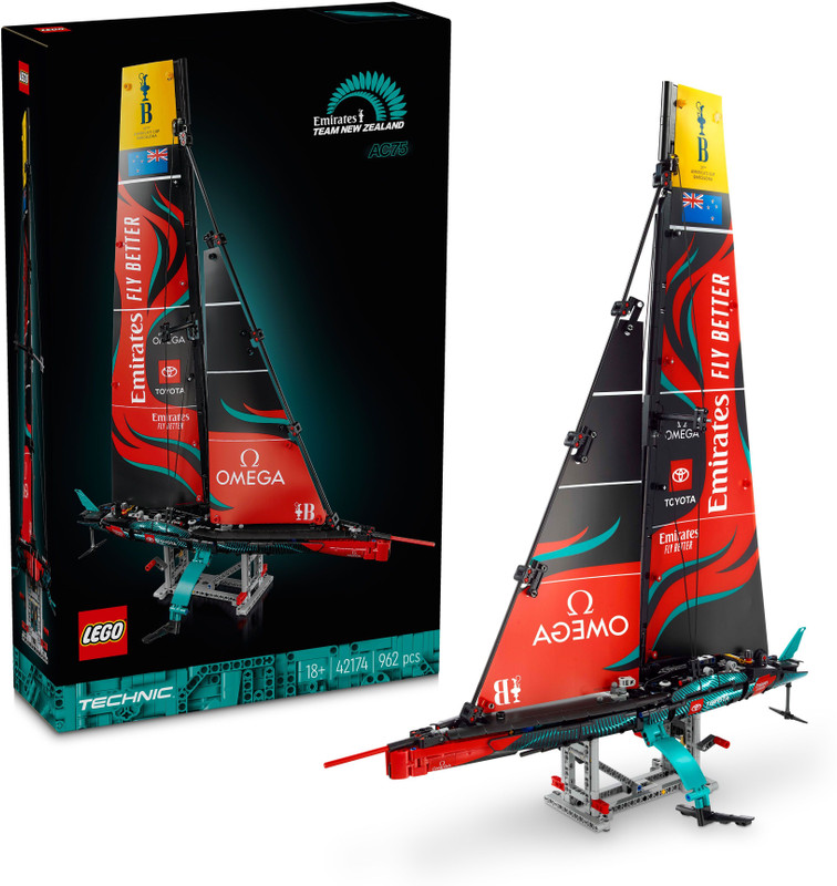 LEGO Technic Emirates Team New Zealand AC75 Yacht 42174 (962 Pieces)(Multicolor)