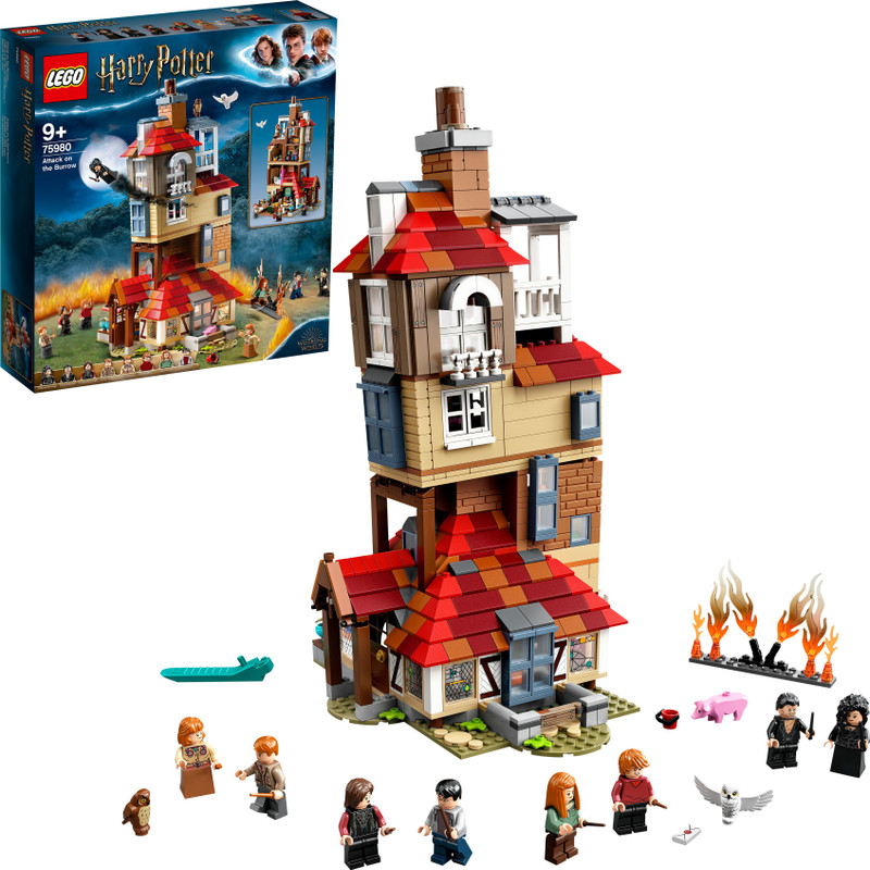 LEGO Harry Potter : Attach on the Burrow (1047 Blocks)(Multicolor)