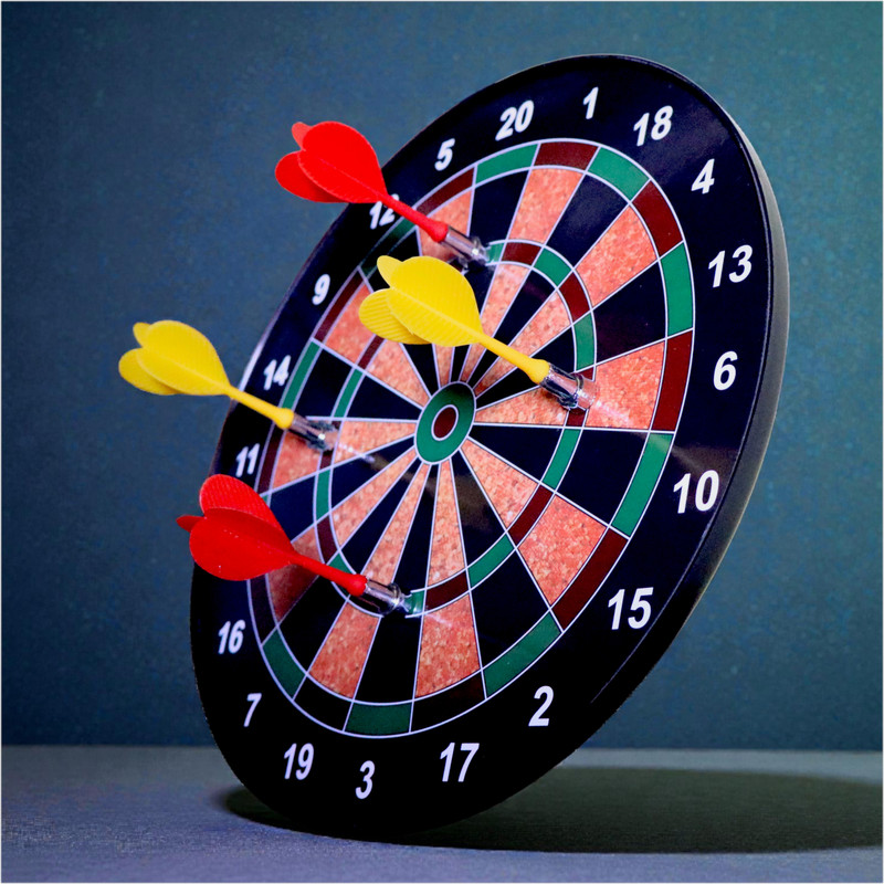 niyana Magnetic 4 Dart Game Dart Board Game