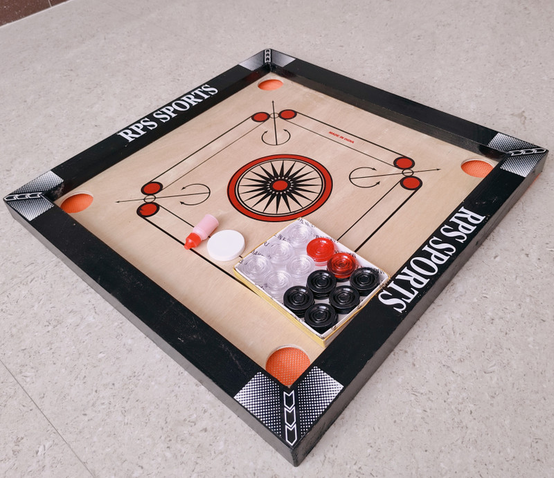 RPS CARROM BOARD 20 INCH,24 CARROM COIN STRIKER POWDER FOR KIDS 50 cm Carrom Board(Black)