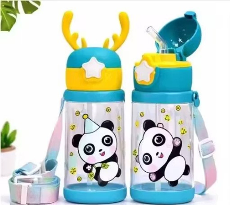 daain Water Bottle for Kids, Cute Design Water Bottle with Sipper 650 ml Plastic Spray Bottle(Pack of 1, Multicolor)
