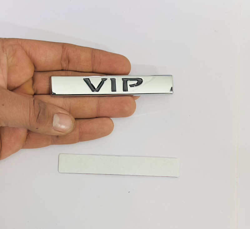 Auto MT Chrome VIP Metal 3D Logo (9.3cmx2cm) VIP Sticker 3D Badge Auto Racing Sport Car Flywheel