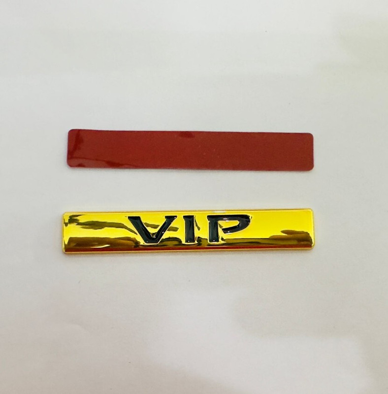 Auto MT 1PC-Golden VIP 3D Sticker (9.3cmx2cm) for Car Bike Decoration Universal Car Flywheel