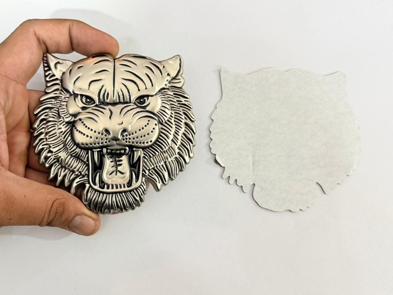 Auto MT SILVER-Big Lion Metal-Logo (10cmx10cm) 3D Badge Sticker for all Car&Bike Car Flywheel