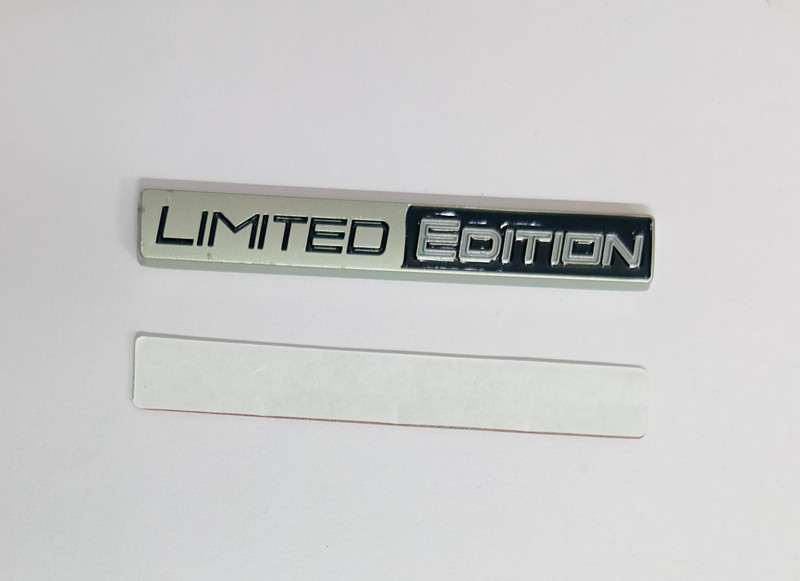 Auto MT Silver Black Limited Edition Big Sticker (10.5x1.5cm) Car&Bike 3D Metal-Emblem. Car Suspension Kit