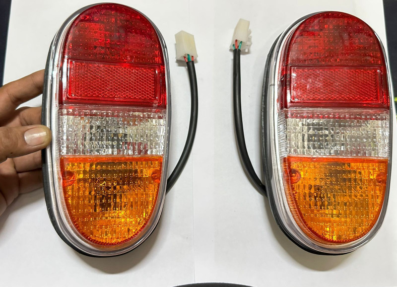 Auto MT Ambassador Tail Lamp 2PCS Light BRAKE Hindustan Brake Light Car Hindustan Motors Car Flywheel