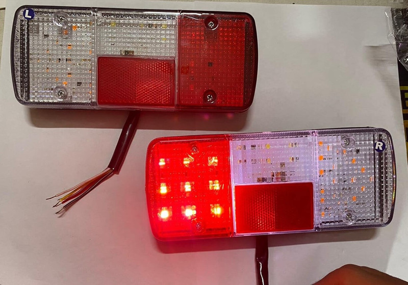 Auto MT APE Tail-Light Turn Signal Indicator for Mahindra Assembly Easy-Fit ALFA 3Wheler Car Flywheel