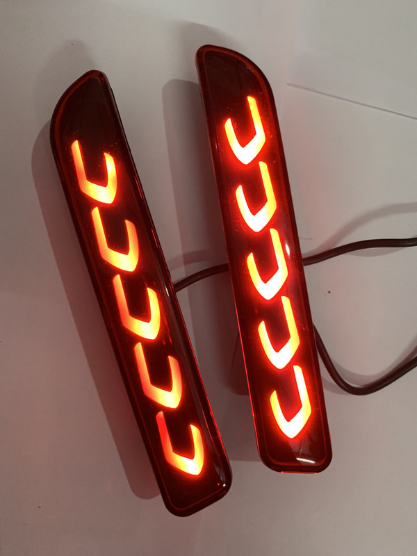 DDA ENTERPRISES LED REFLECTOR WITH MATRIX FUNCTION COMPATIBLE FOR ALL MARUTI SUZUKI (TYPE-G) Car Reflector Light(Red)