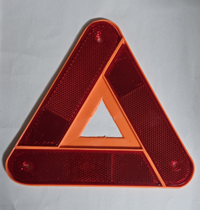 GUIDEAUTOPARTS REFLECTIVE EMERGENCY A WARNING TRIANGLE 444 no Car Reflector Light(Red)