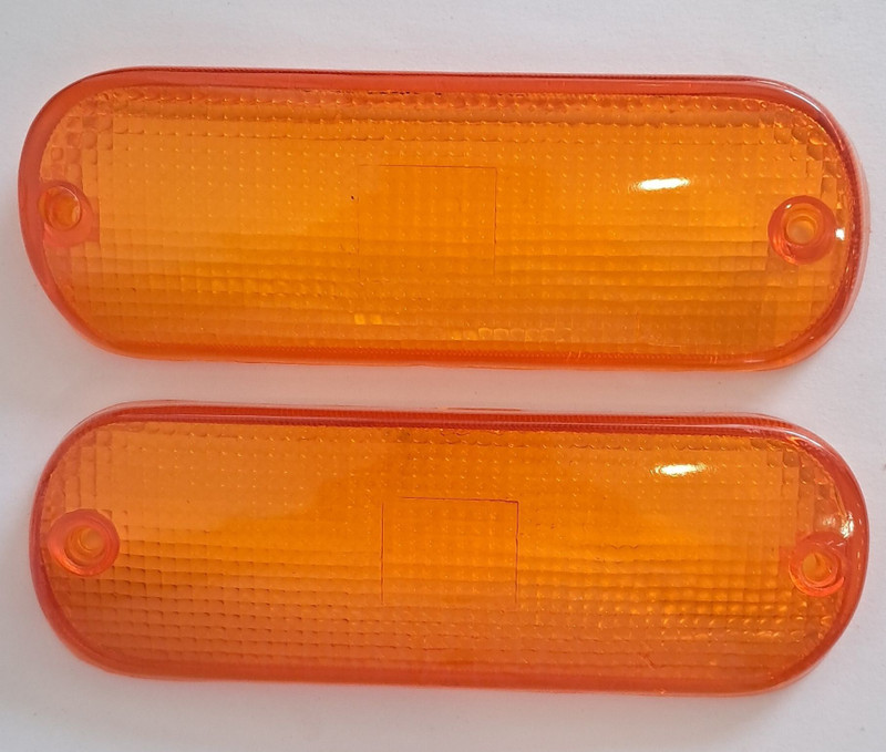 GLOBEX LATEST PARKING LIGHT GLASS CAR T.2/ ZEN/ ESTEEM SET OF 2PCS Car Reflector Light(Orange)