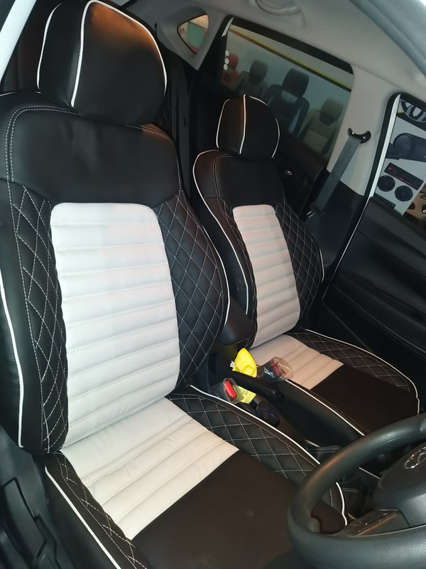 LRT Leatherette Car Seat Cover For Hyundai i20(Front Detachable Headrest, Mono Back Seat, Without Back Seat Arm Rest, 5 Seater)