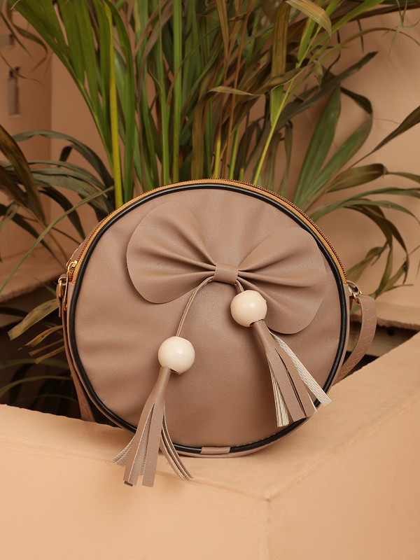 mumtaz fashion Party Cream  Clutch