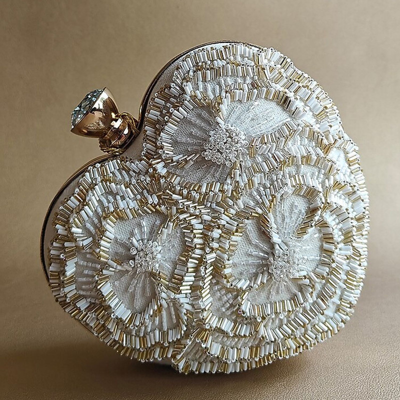 MaFs Party White Clutch
