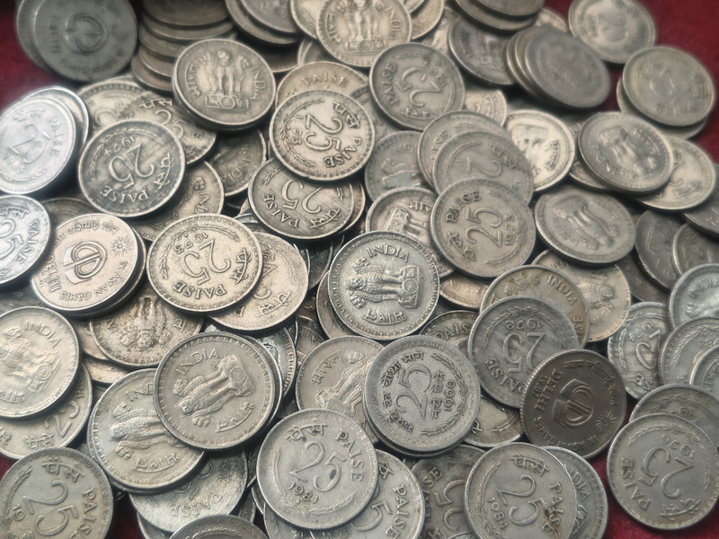 Vkcoins 25 Paise Copper - Nickle Mix Date Rare ( 25 pcs lott) Modern Coin Collection(25 Coins)