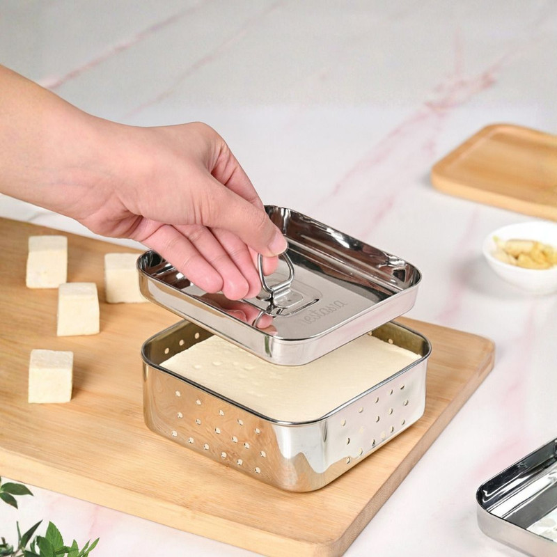 Nestasia Stainless Steel Square Paneer Maker (550 ml) with Lid | Paneer, Tofu & Sprouts Strainer(Silver Pack of 1)