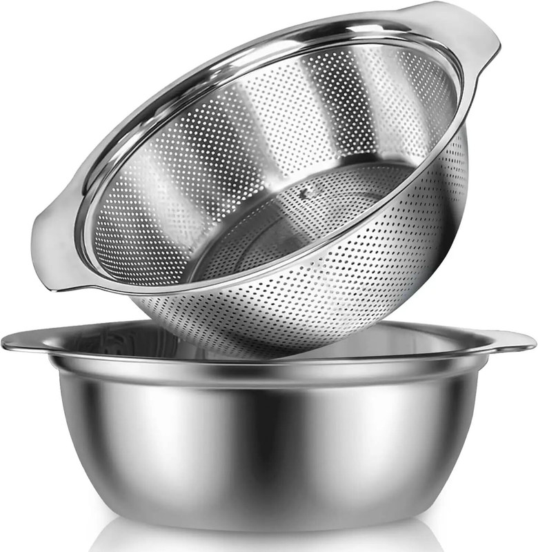 Samusagya Stainless Steel Vegetable Bowl 2-Piece Stainless Steel Colander Set with Handle Vegetable Strainer for Kitchen(Pack of 1, Silver)