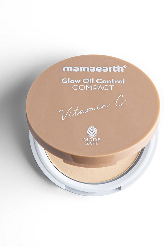 Mamaearth Glow Oil Control Compact SPF 30 with Vitamin C & Turmeric for 2X Instant Glow Compact(Creme Glow, 9 g)