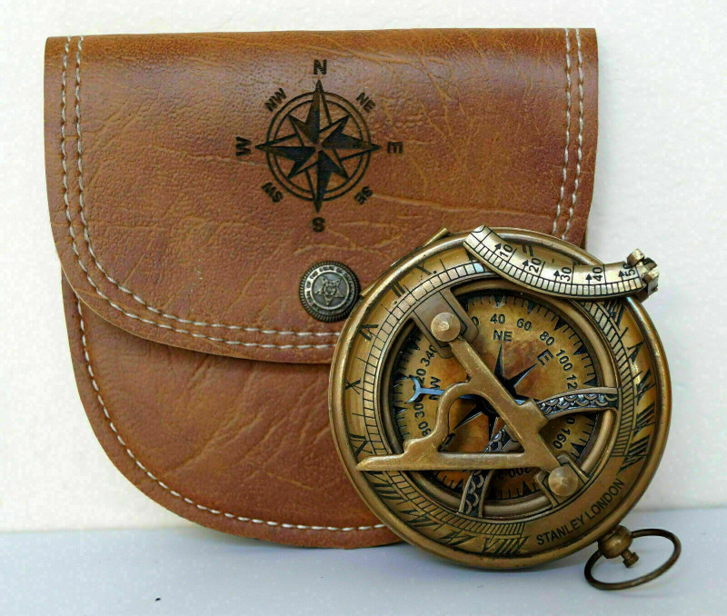 TAHIR Compact Compass made With Bronze Compass(Beige)