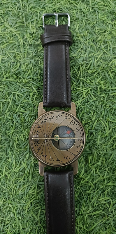 inayahandicraft Classic Moonphase Style Wrist Watch Compass(Brown)