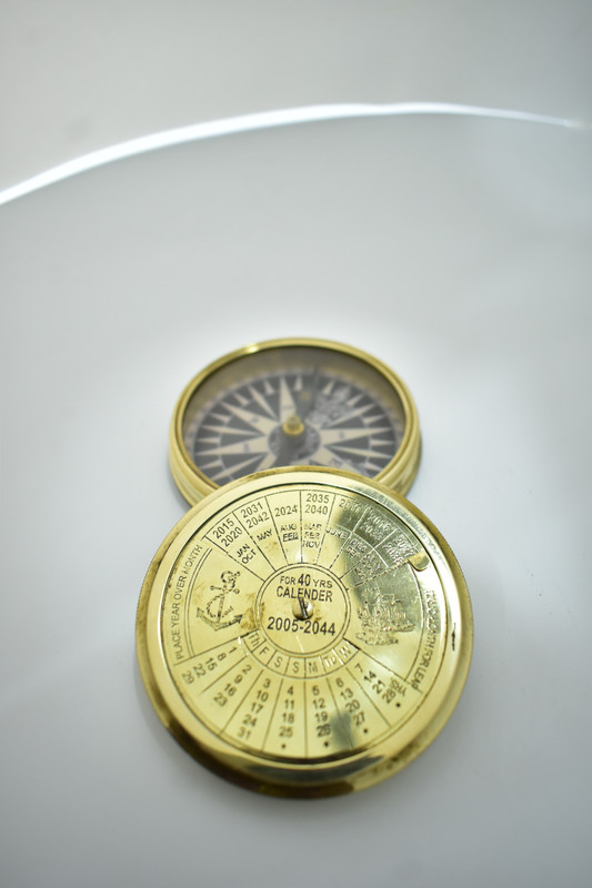 Ma Antique Art And Craft Compass With 40 Year Calender Compass(Gold)