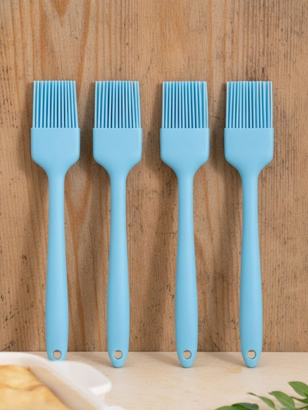 Ramkuwar Silicone Blue Cooking & Basting Brush Non-Stick Flexible Handle Silicone Flat Pastry Brush(Pack of 4)