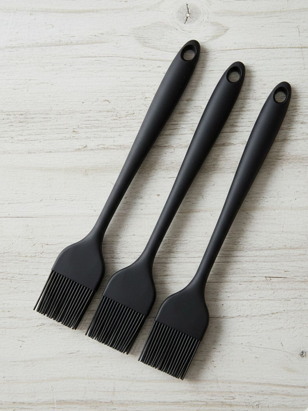 Baskety Flexible Silicone Oil Brush for Butter Sauce and Marinade Spreading Silicone Flat Pastry Brush(Pack of 3)