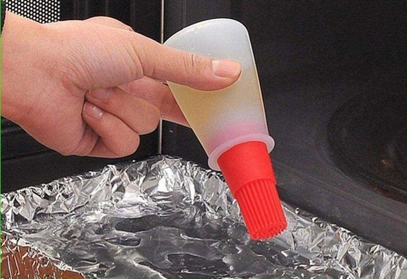 FIVANIO Silicon Oil Bottle Brush Silicone Round Pastry Brush(Pack of 1)