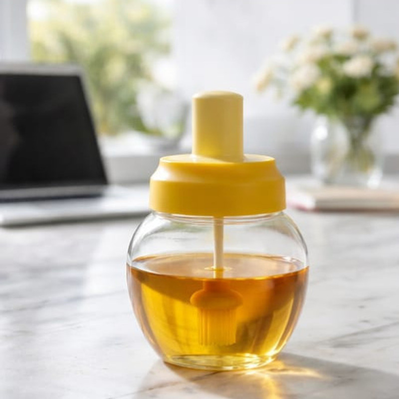 INSIDE EDIT Oil Dispenser Bottle with Silicone Brush 2 in 1, Leak Proof silicon Round Pastry Brush(Pack of 1)