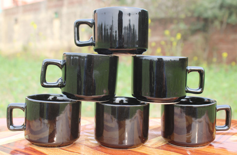 laghima jadon Pack of 6 Ceramic Tea Hotel Full Black Cup Round Shape Cups Tea/Coffee Cups 130ML Set of 6(Black, Cup Set)