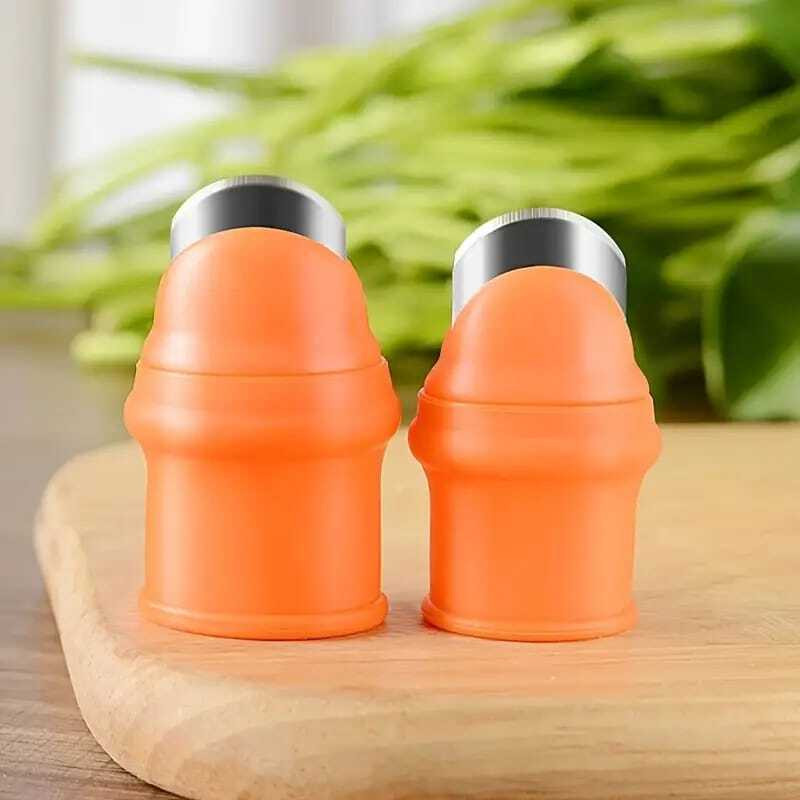 Naama Silicone Thumb Knife, Finger Protector with Sharp Blade for Gardening Stainless Steel Table Knife Set(Pack of 2)