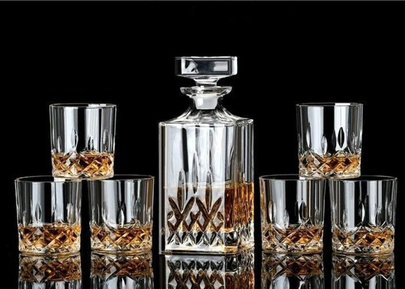 PKMSHO Decanter 720 ML Glass 330 ML Set- Stylish 1 Decanter 6 Glass Whiskey. Yas Decanter(Glass, 720 oz)