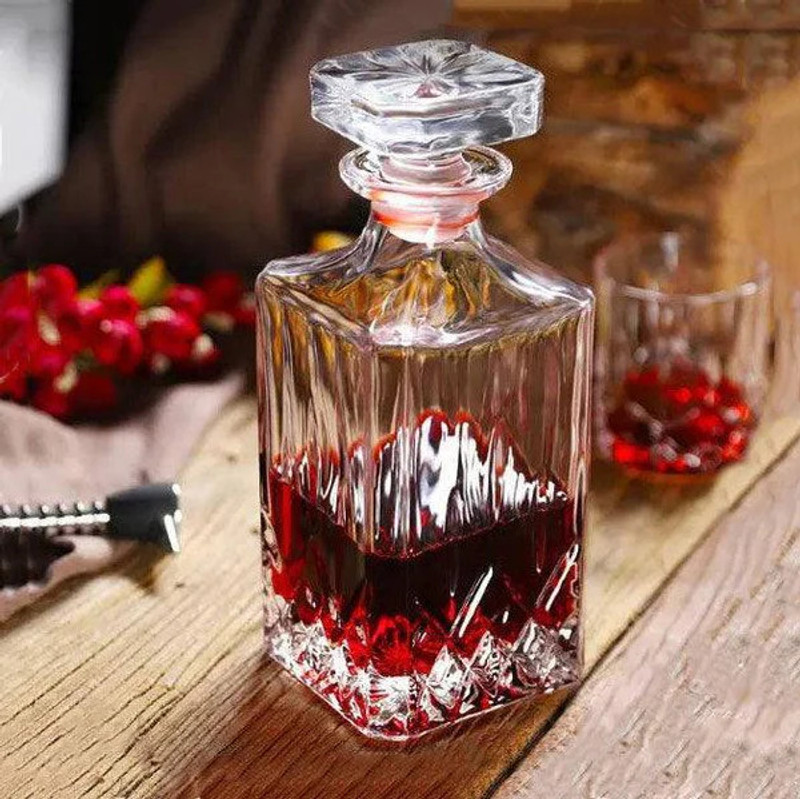 GREATZON Diamond Crystal Clear Glass Decanter With Lid Home, Bar, Restaurant Decanter(Glass, 1000 oz)