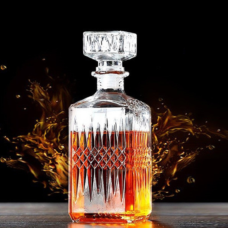 MairaTrends Line Patton Square Sep Decanter 1000ML Decanter(Glass, 1000 oz)