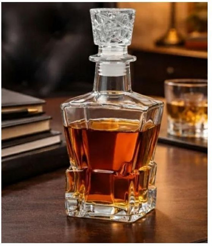 SHIVAANGAN Crystal Clear Glass Decanter Luxurious Alcohol Carafe with Airtight Stopper Decanter(Glass, 33.81 oz)