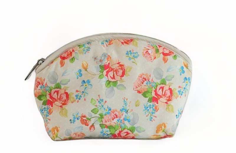Playful Plunge Women's 11x8.5 Inches Large Cosmetic Bag(Floral 2)