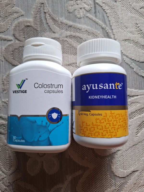 Vestige kidney health AND COLOSTRUM CAPSULLE(1 Items in the set)