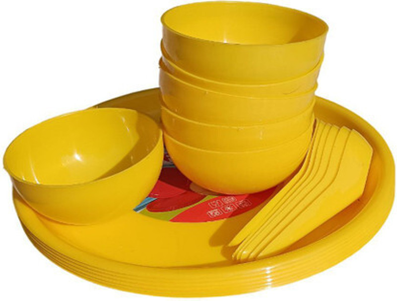 Bienvenue Pack of 18 Plastic Dinner Set With 6 Thali,6 Spoons & 6 Bowls Set Dinner Set(Yellow)