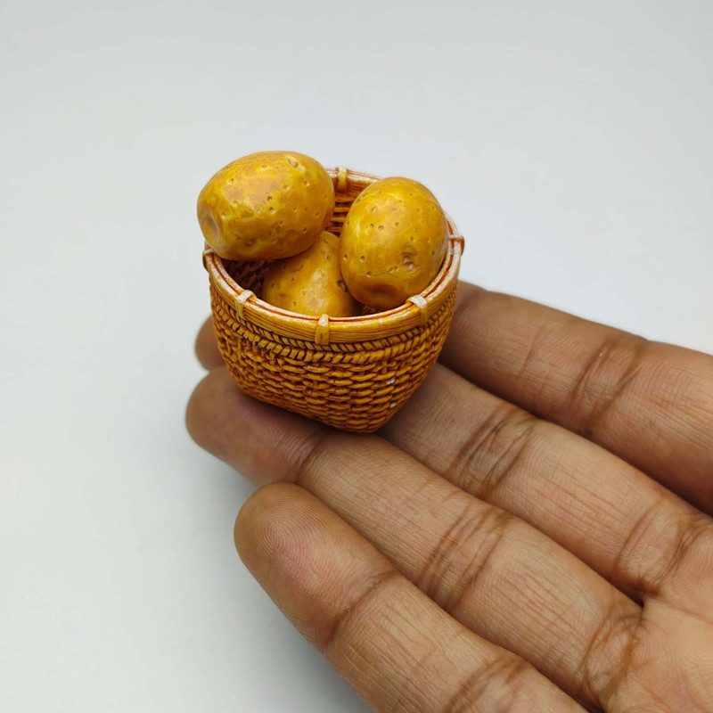 MINIATURES SHOP Miniature Potato Basket Dollhouse Accessories Playset(Brown)