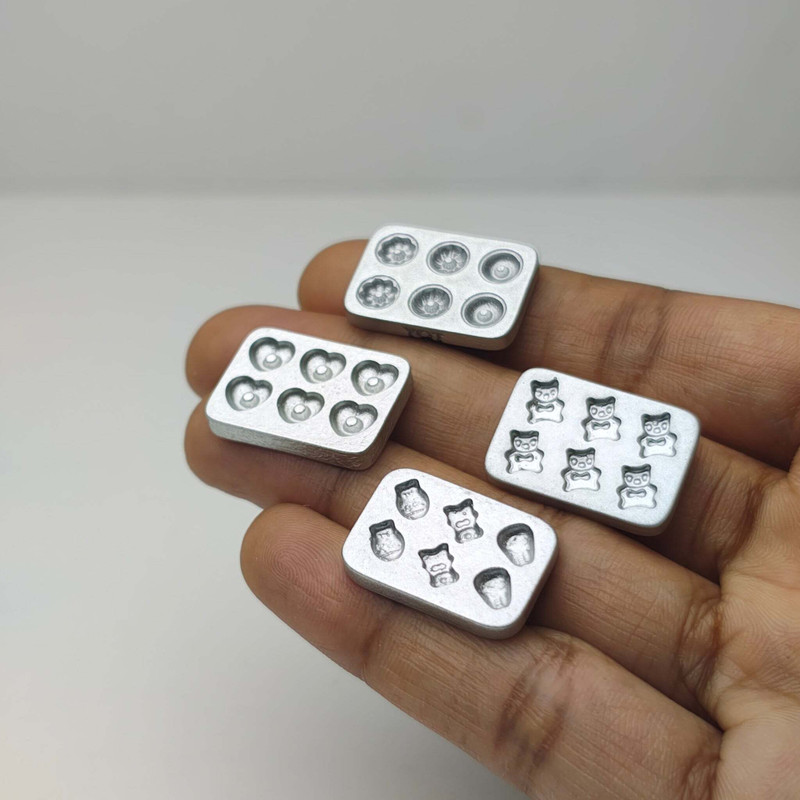 MINIATURES SHOP Miniature Baking Tray Set Dollhouse Accessories Playset(Silver)