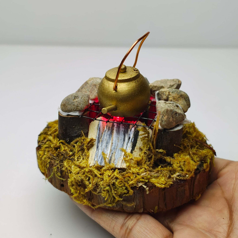 MINIATURES SHOP Miniature Campfire Kettle Scene Dollhouse Accessories Playset(Multicolor)