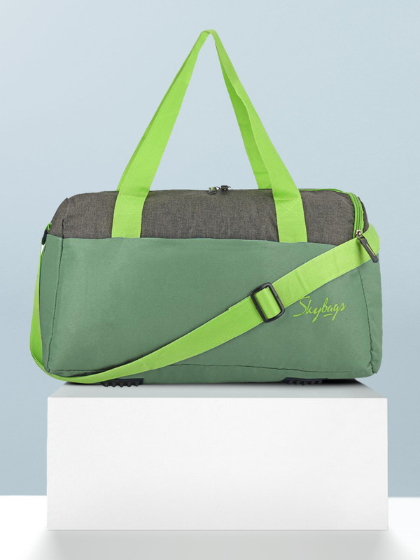 SKYBAGS ACTIVE NXT 1 GREEN Gym Duffel Bag SKYBAGS ACTIVE NXT 1 GREEN Gym Duffel Bag